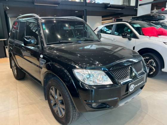 MITSUBISHI PAJERO TR4 2.0 4X2 16V 140CV FLEX 4P AUTOMÁTICO MITSUBISHI PAJERO TR4 2.0 4X2 16V 140CV FLEX 4P AUTOMÁTICO